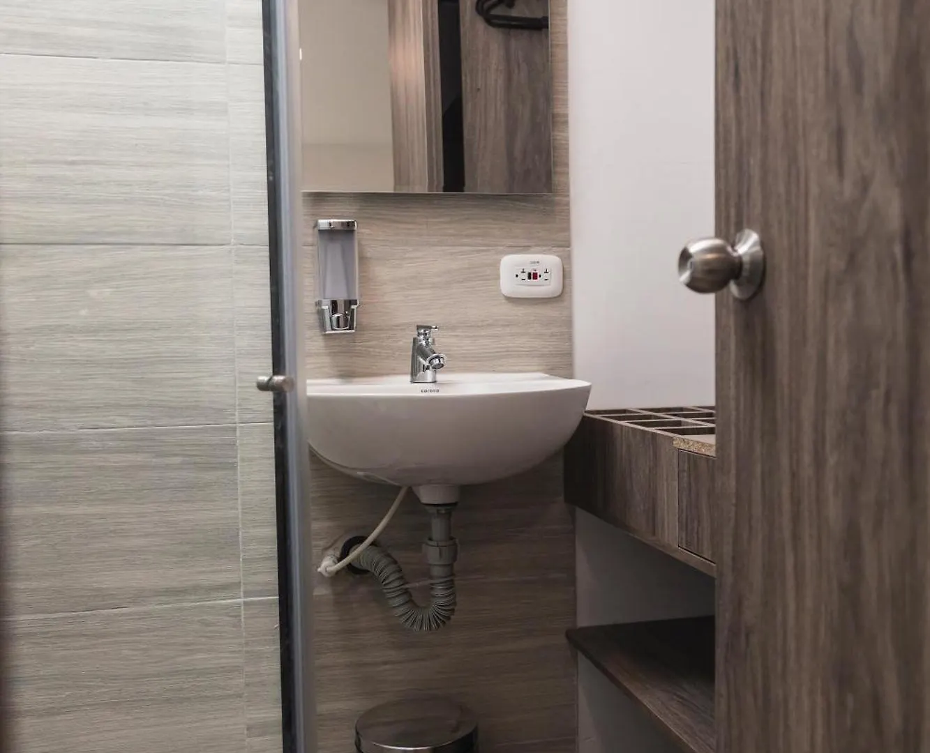 كالي Hotel Boutique Business Center شقة فندقية