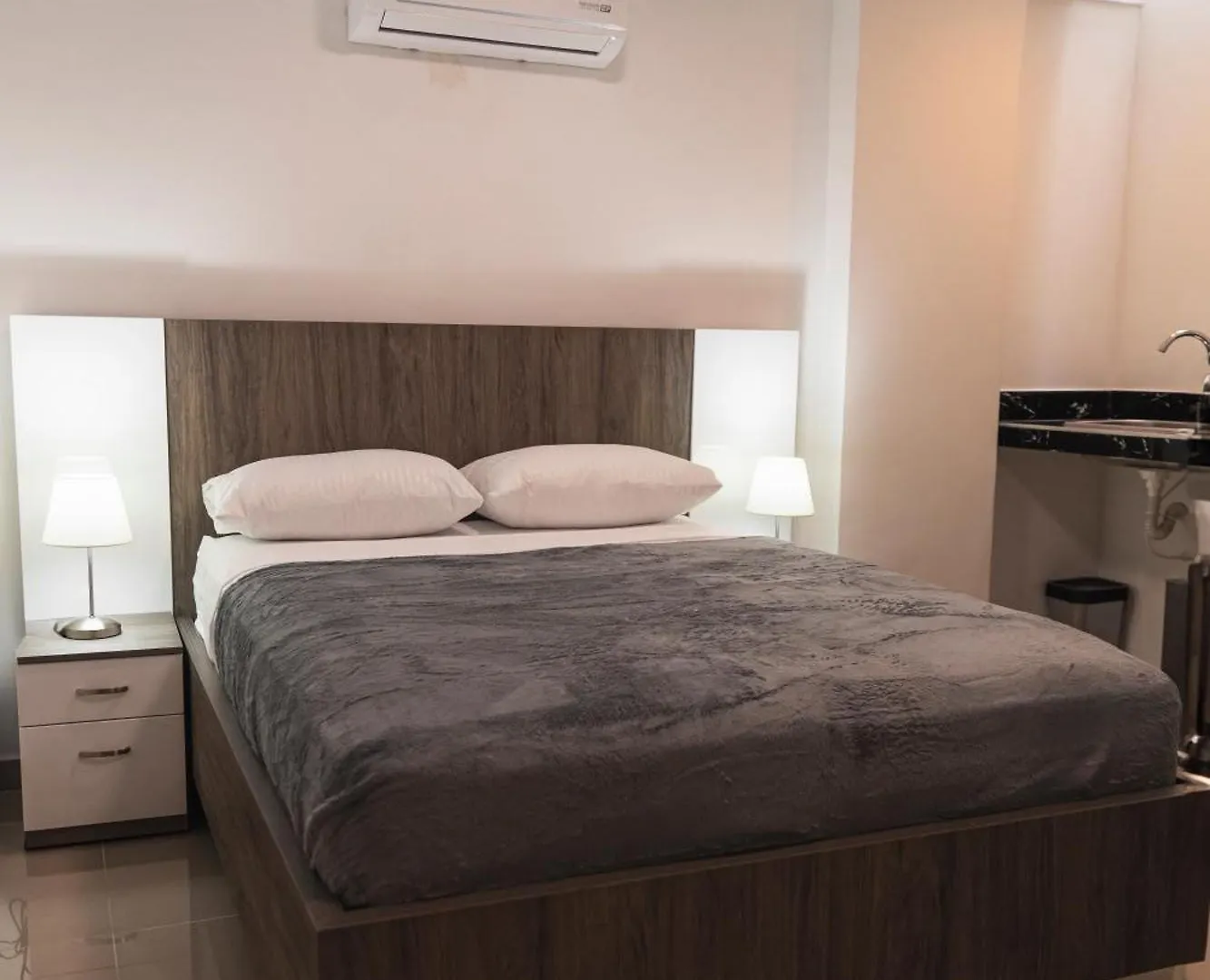 كالي Hotel Boutique Business Center