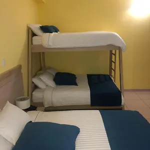  Pensión Paradise St Colombia